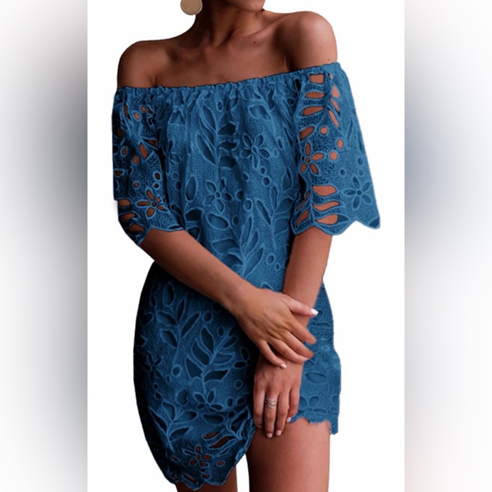 Off shoulder women’s lace dress sz XL